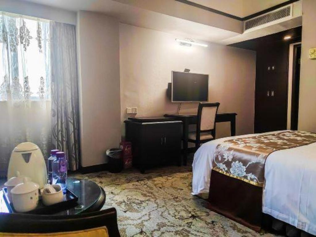 Overseas Chinese Hotel Zhuhai Exterior foto